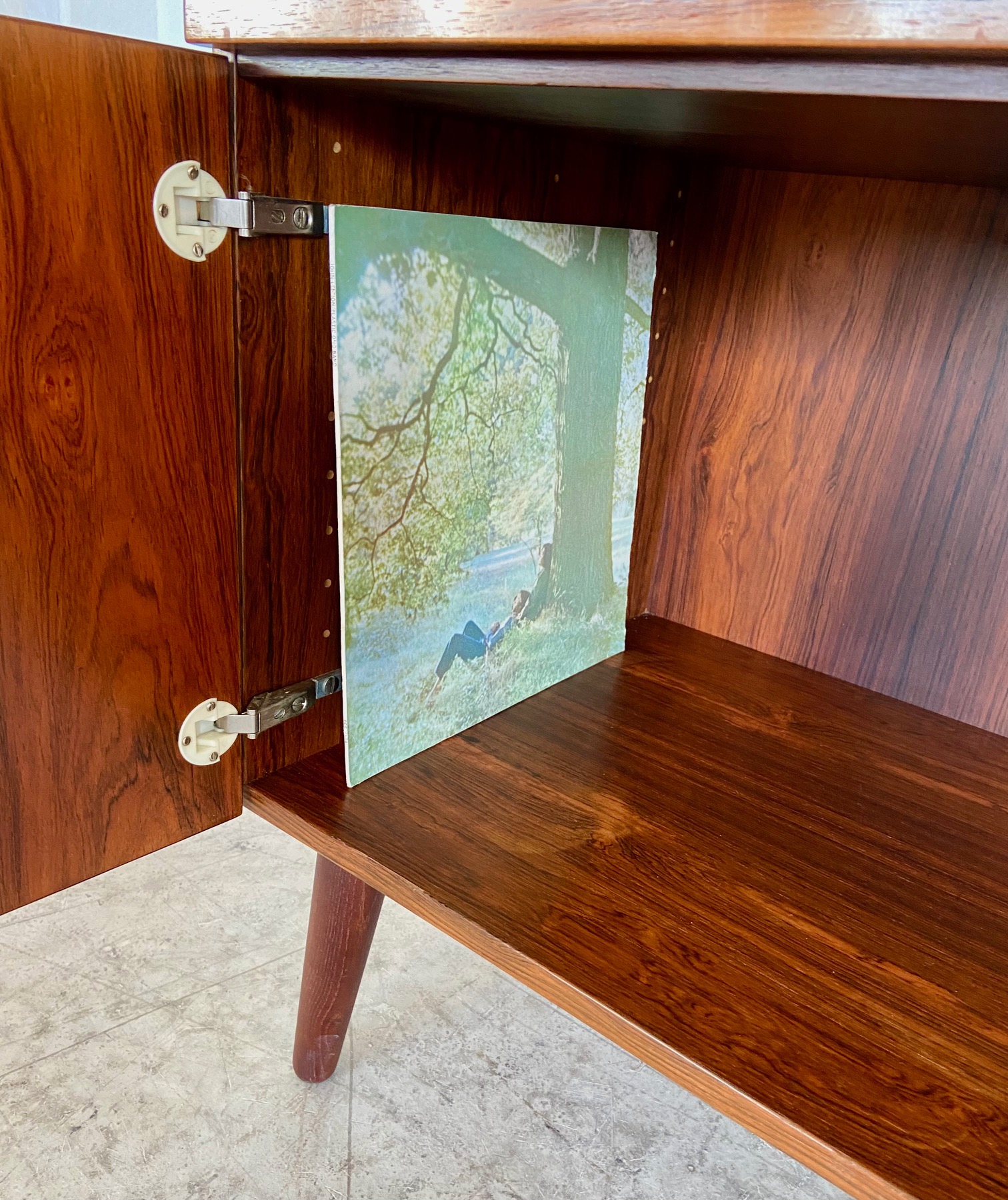 VINTAGE DANISH RETRO MID CENTURY ROSEWOOD SIDEBOARD  1960,s