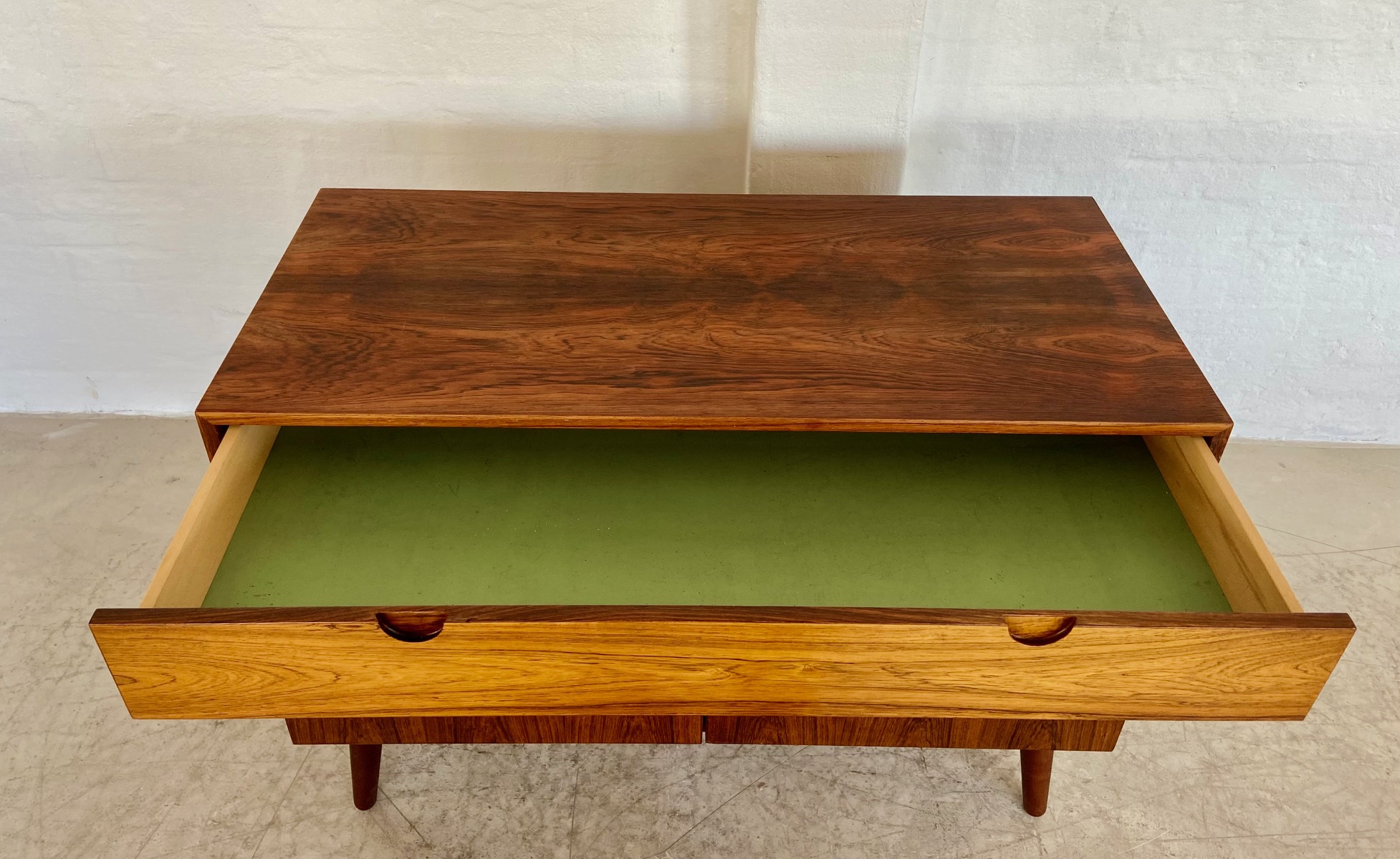 VINTAGE DANISH RETRO MID CENTURY ROSEWOOD SIDEBOARD  1960,s