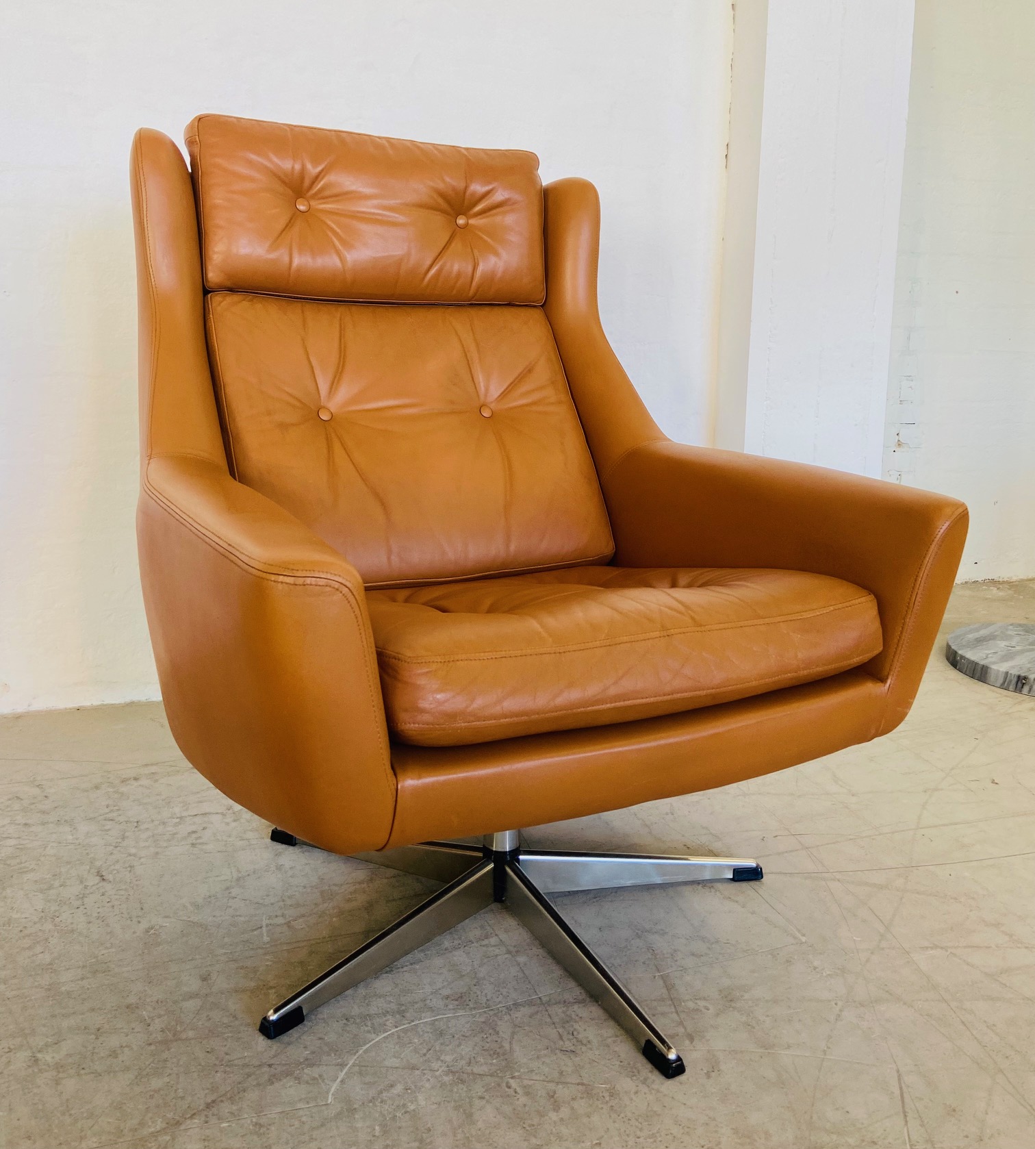 BRAMIN VINTAGE DANISH MID CENTURY COGNAC LEATHER LOUNGE CHAIR 1960,s