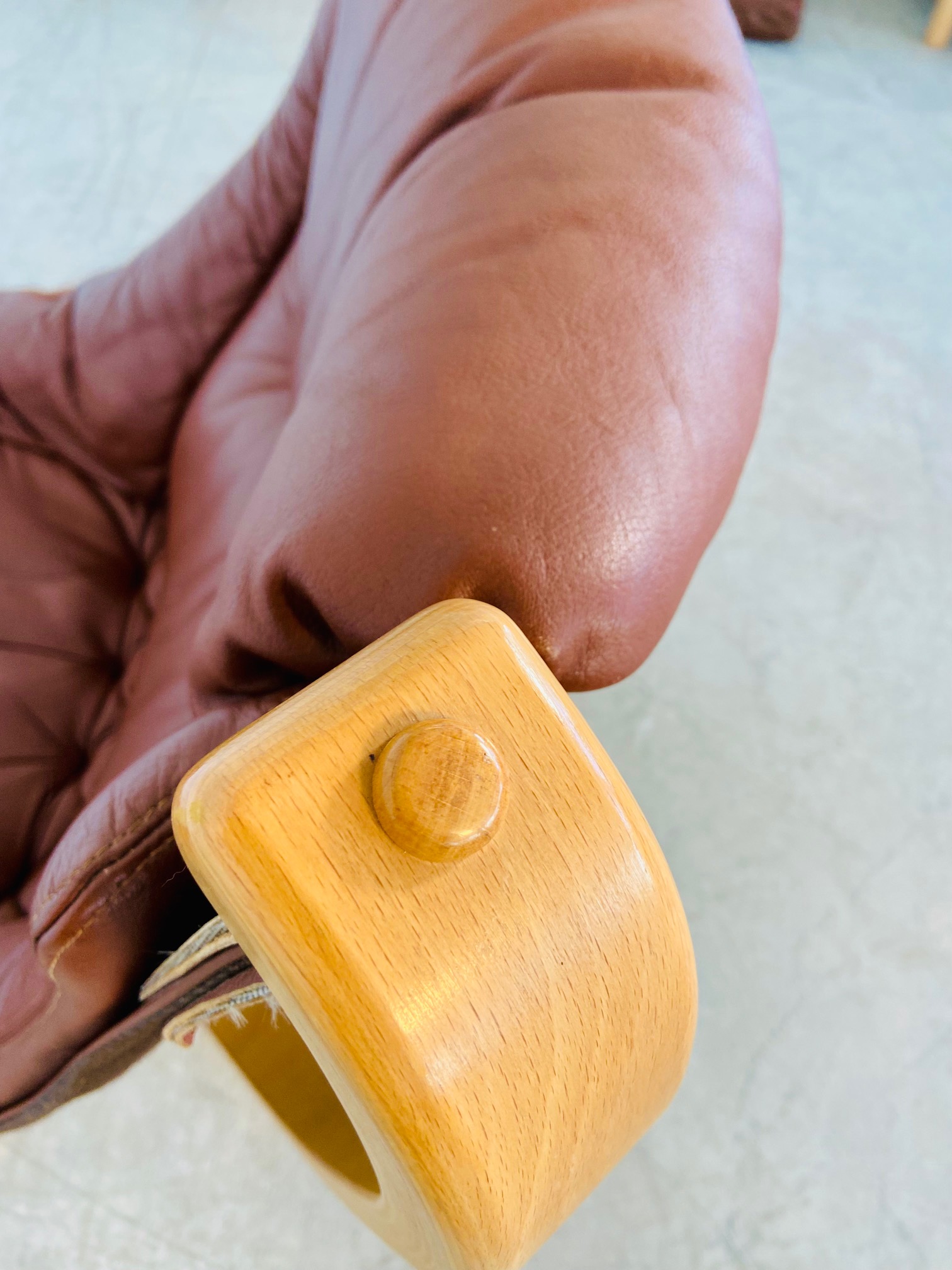 Vintage Retro Svend Skippers Cognac leather Swivel  Chair Set