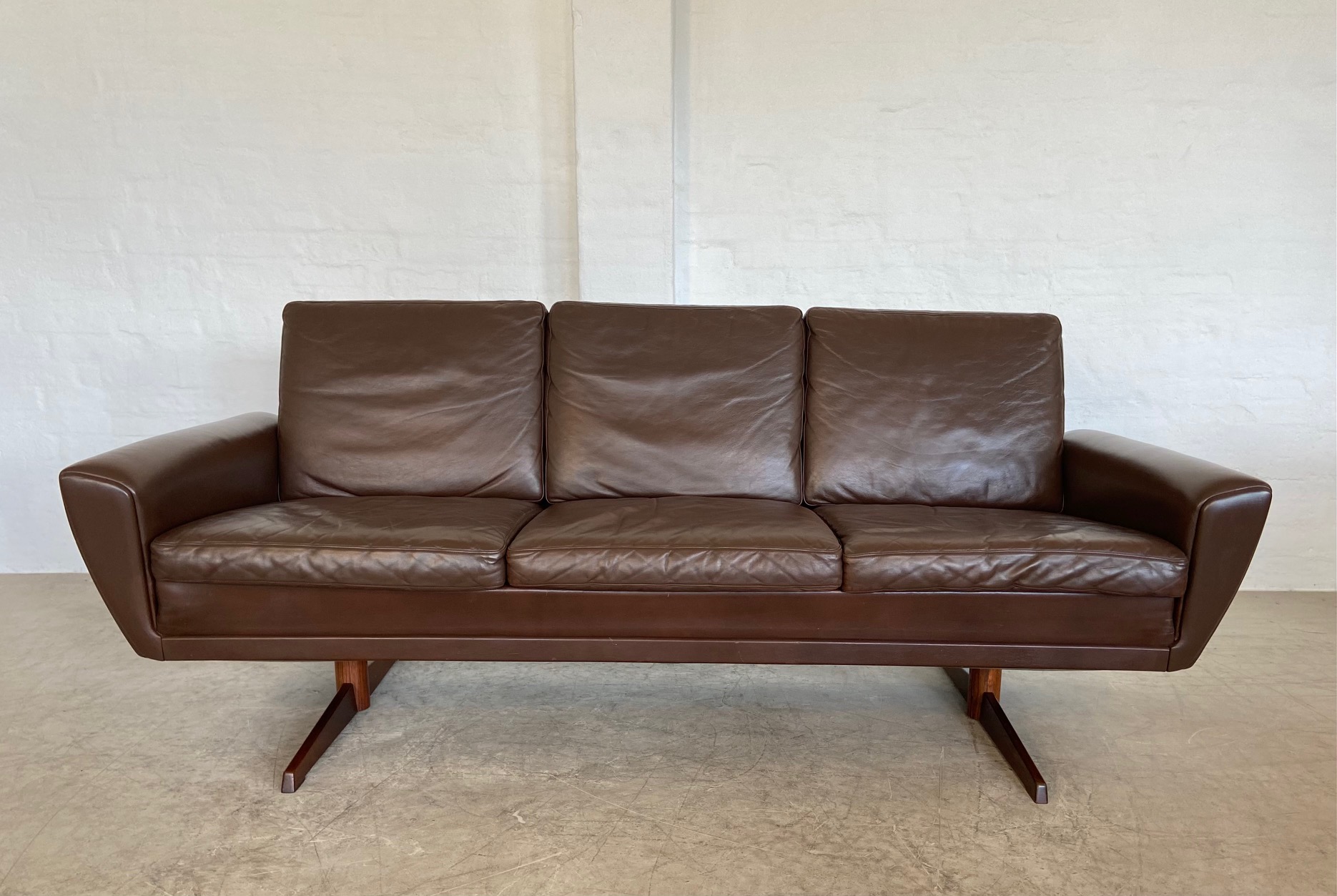 Vintage Danish Mid Century G. Thams Sofa in Brown Leather with Rosewood Legs 1960,s