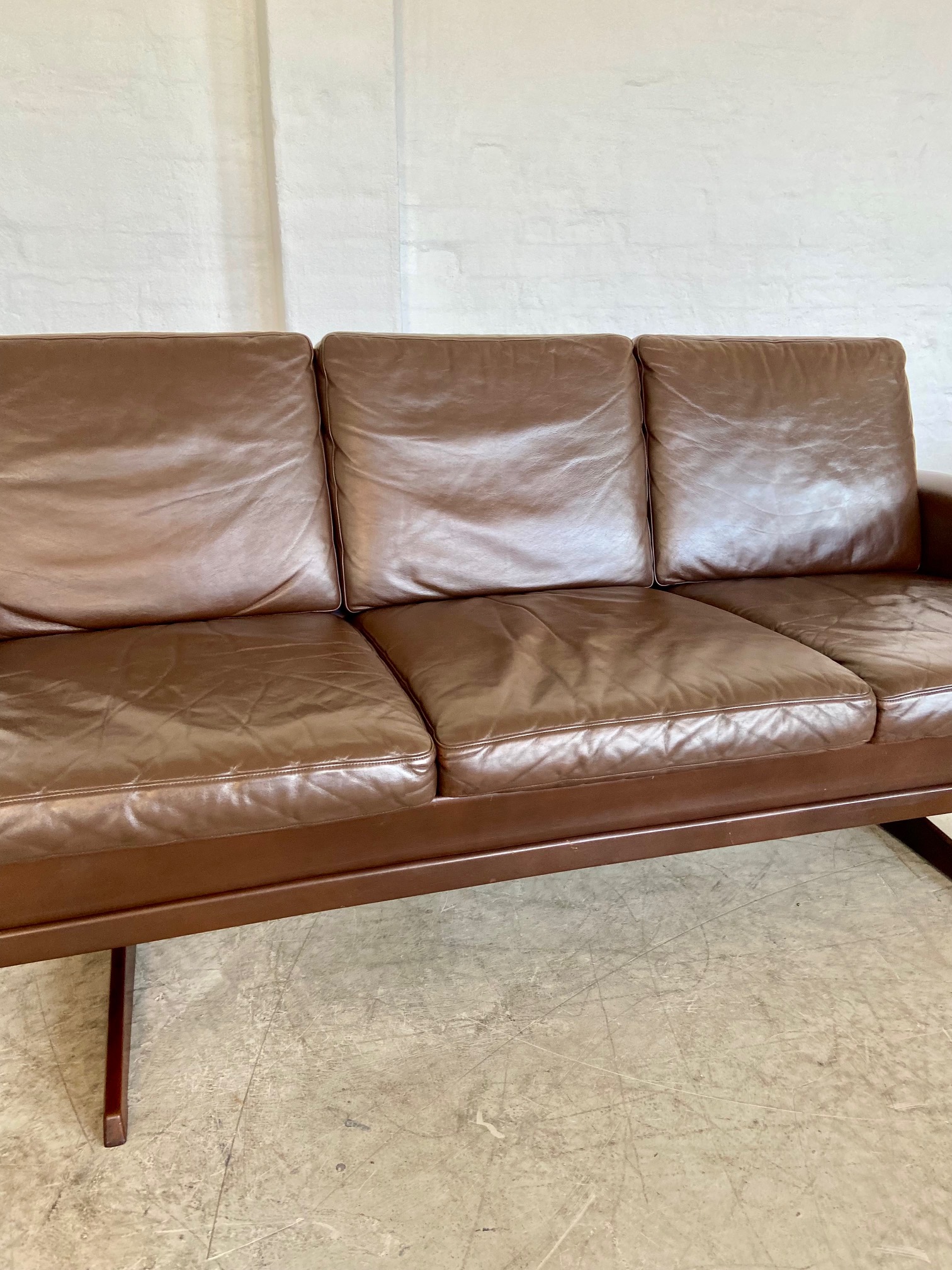 Vintage Danish Mid Century G. Thams Sofa in Brown Leather with Rosewood Legs 1960,s