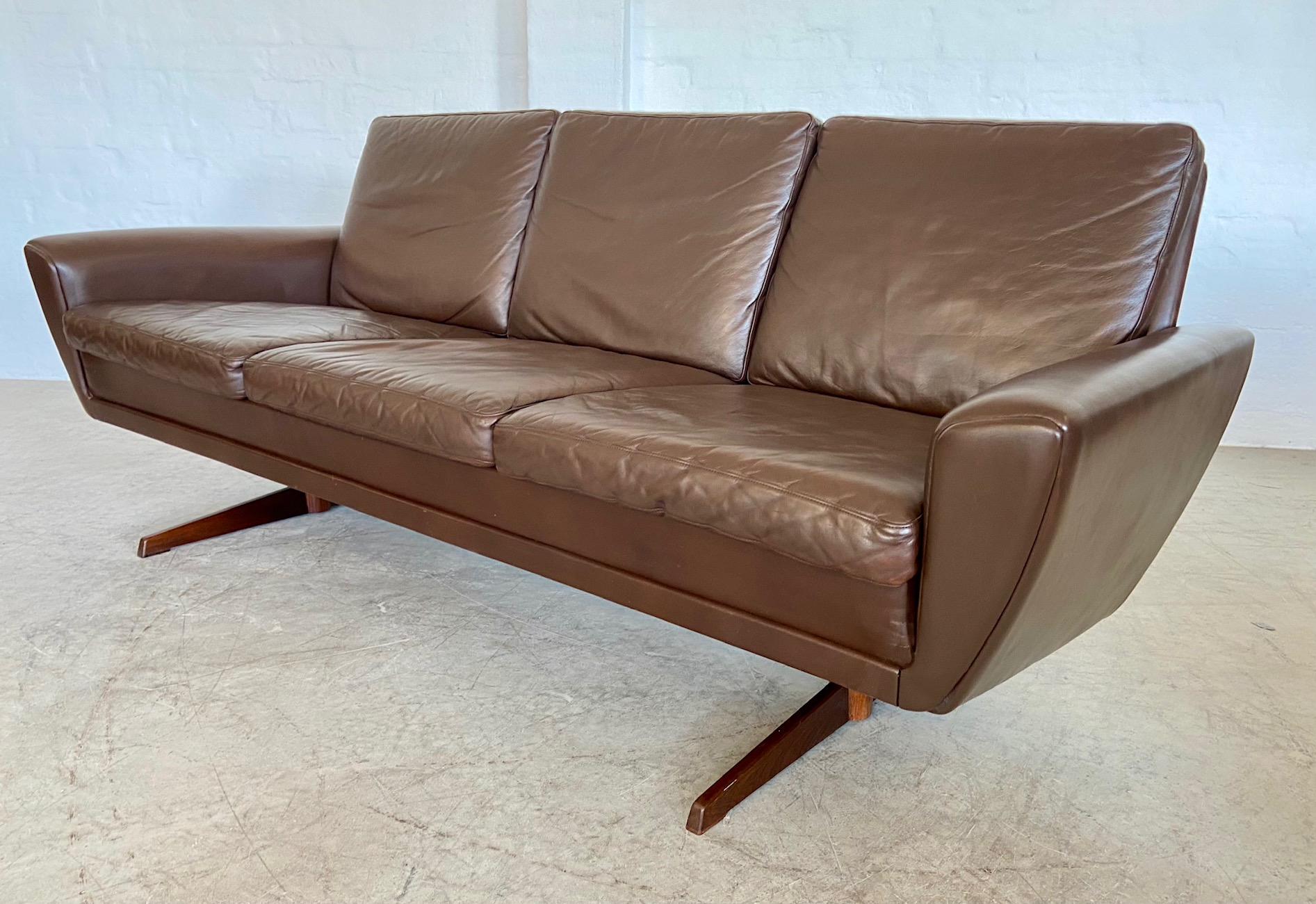 Vintage Danish Mid Century G. Thams Sofa in Brown Leather with Rosewood Legs 1960,s