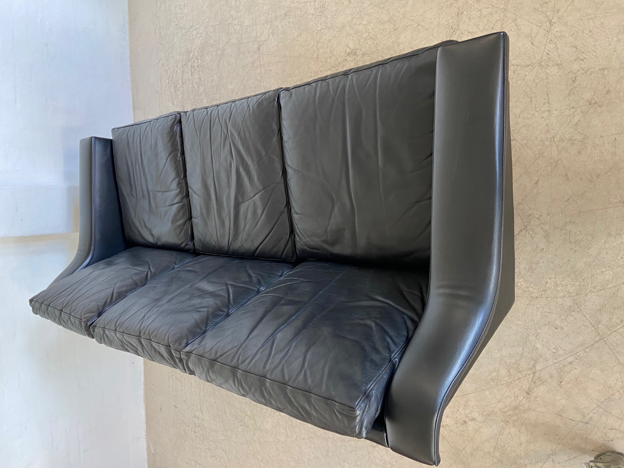 VINTAGE DANISH RETRO 3 PERSON BLACK LEATHER SOFA 1960,s