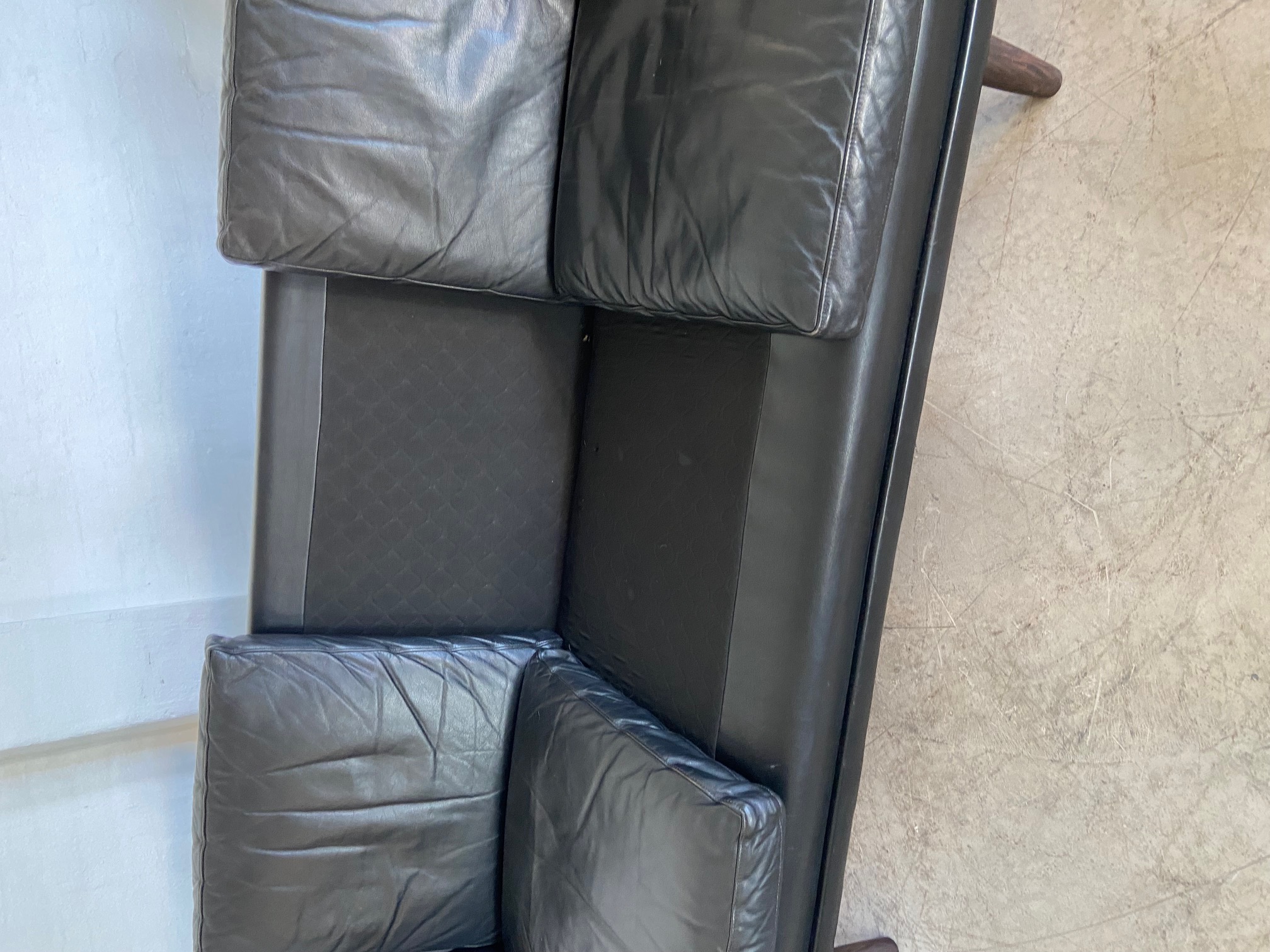 VINTAGE DANISH RETRO 3 PERSON BLACK LEATHER SOFA 1960,s