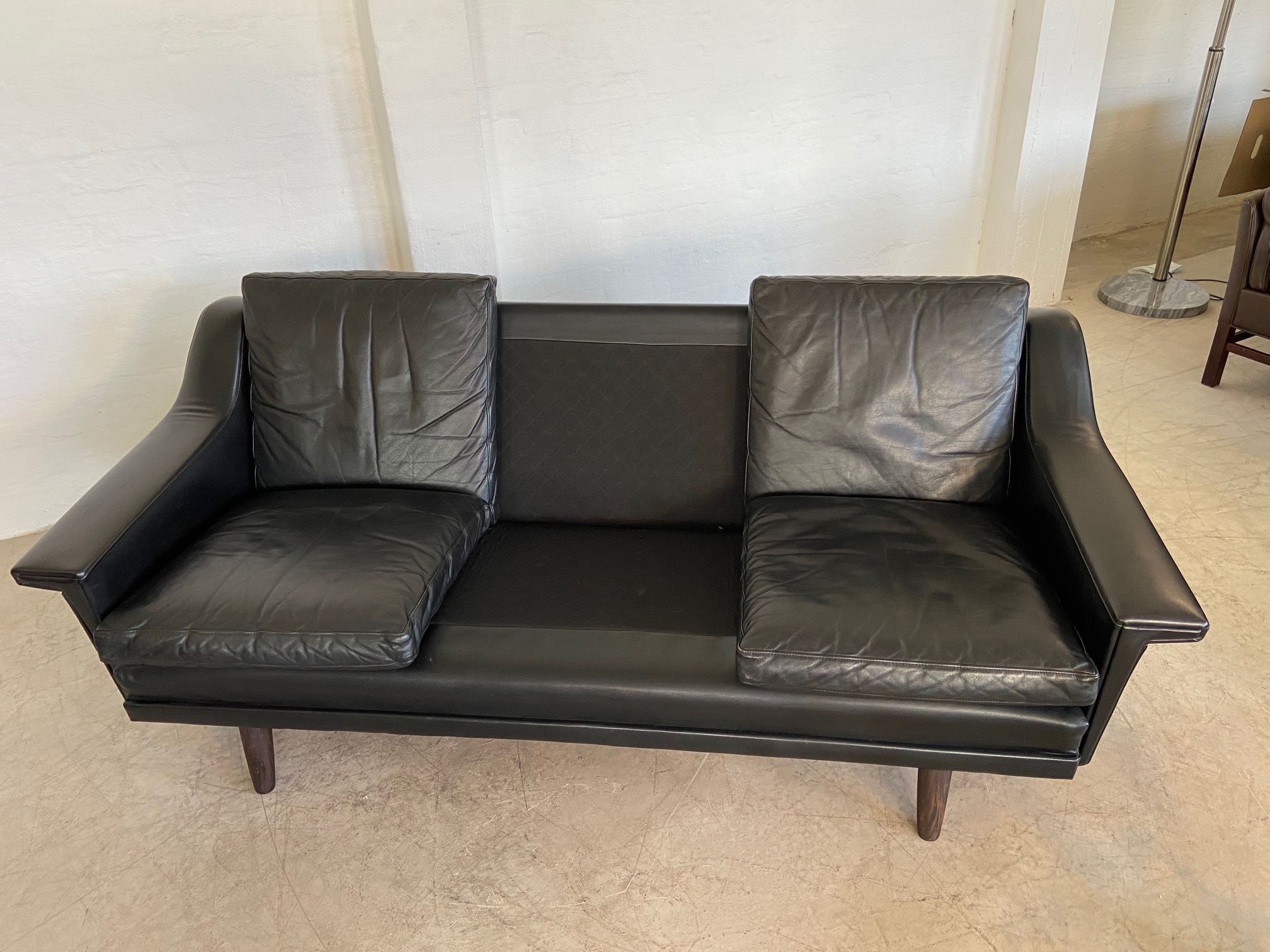 VINTAGE DANISH RETRO 3 PERSON BLACK LEATHER SOFA 1960,s