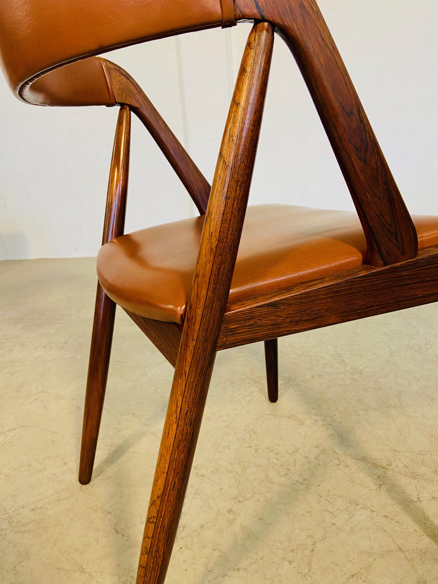 IMG_5598 Vintage Danish Kai Kristiansen Model 31 Dining Chairs – Set of 4 in Rosewood
