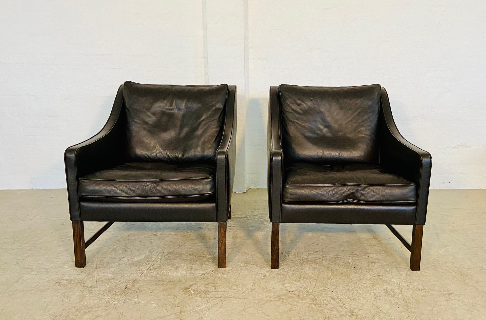 IMG_6462 Fredrik Kayser Mid-Century Leather & Rosewood Lounge Chairs β Brown Leather