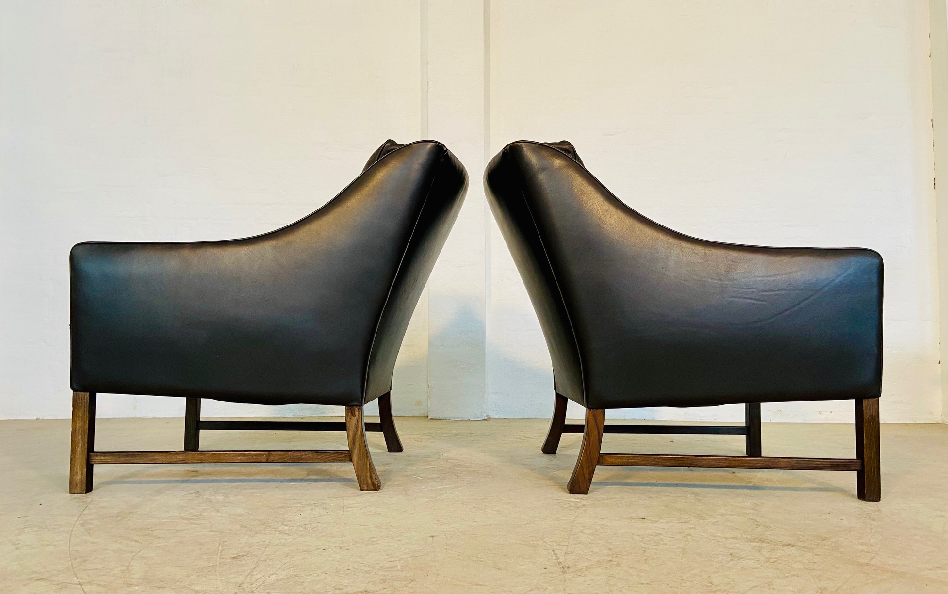 IMG_6474 Fredrik Kayser Mid-Century Leather & Rosewood Lounge Chairs β Brown Leather