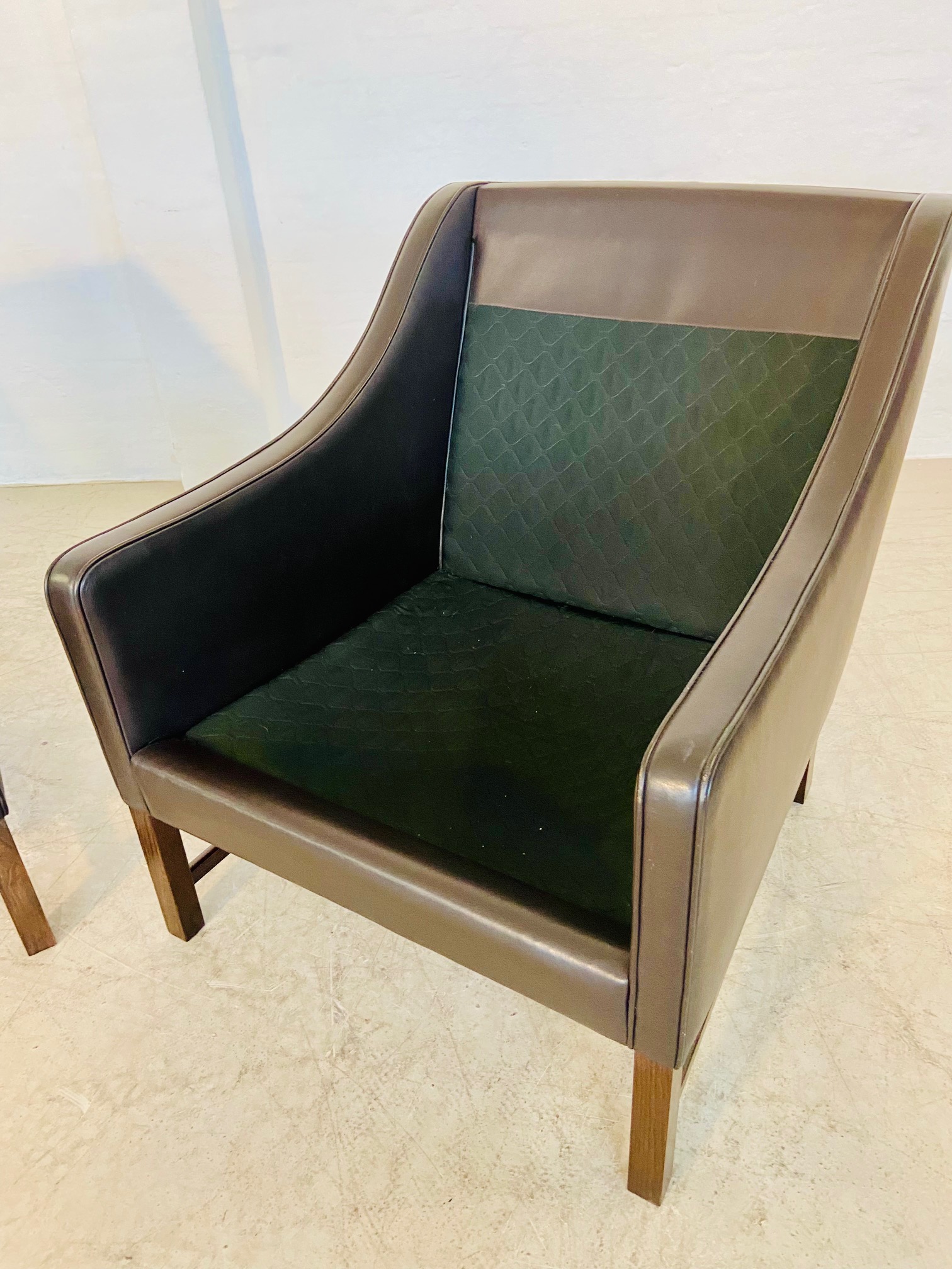 IMG_6477 Fredrik Kayser Mid-Century Leather & Rosewood Lounge Chairs β Brown Leather