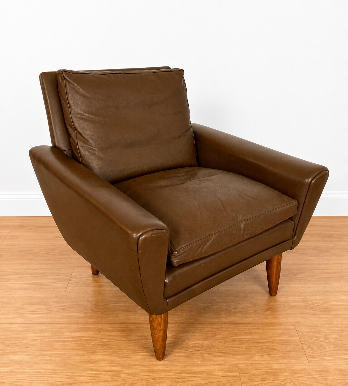 VINTAGE RETRO DANISH MID-CENTURY G. THAMS CLUB CHAIR IN BROWN LEATHER 60s