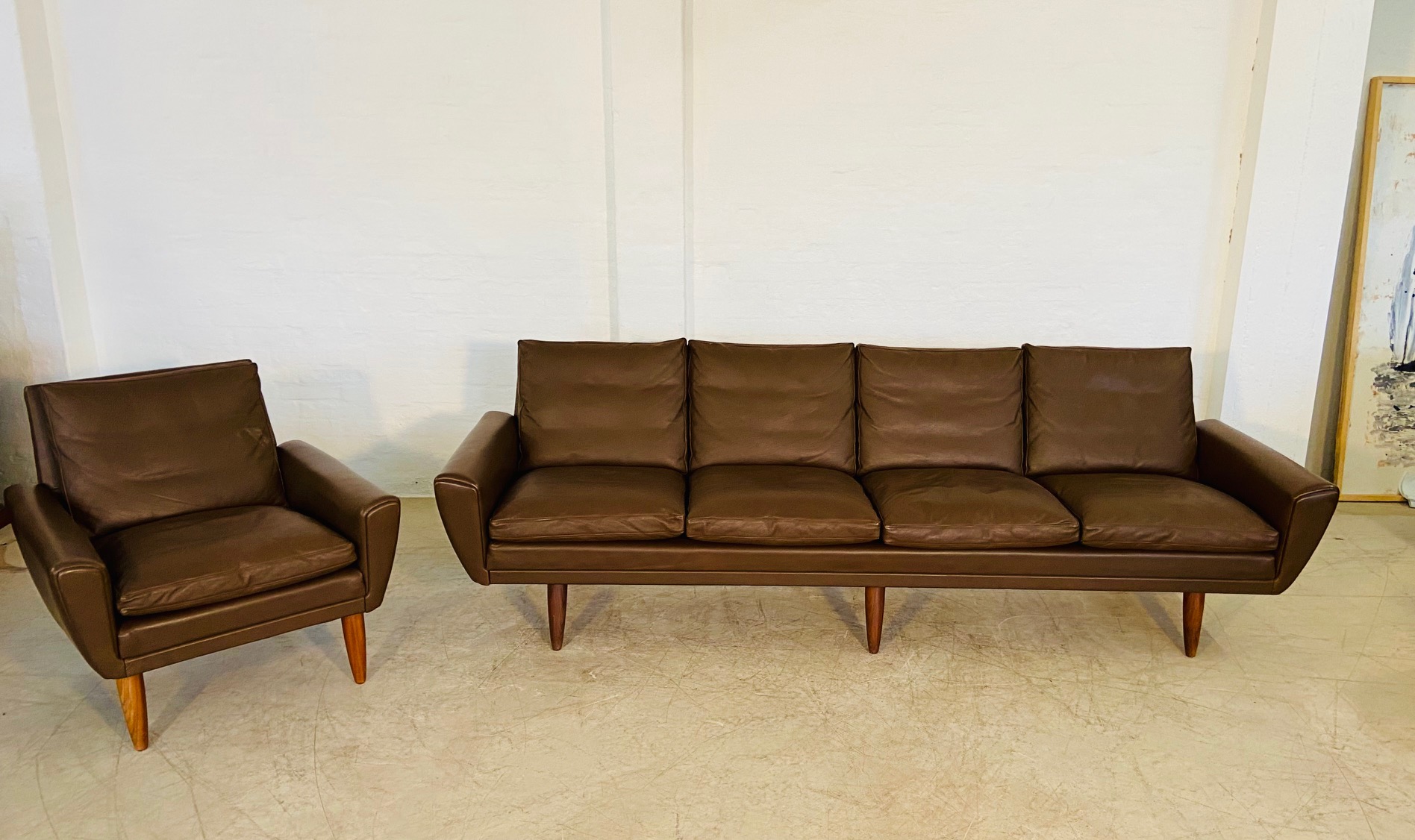GEORG THAMS VINTAGE RETRO DANISH MID-CENTURY 4 PERSON SOFA in BROWN LEATHER 1960