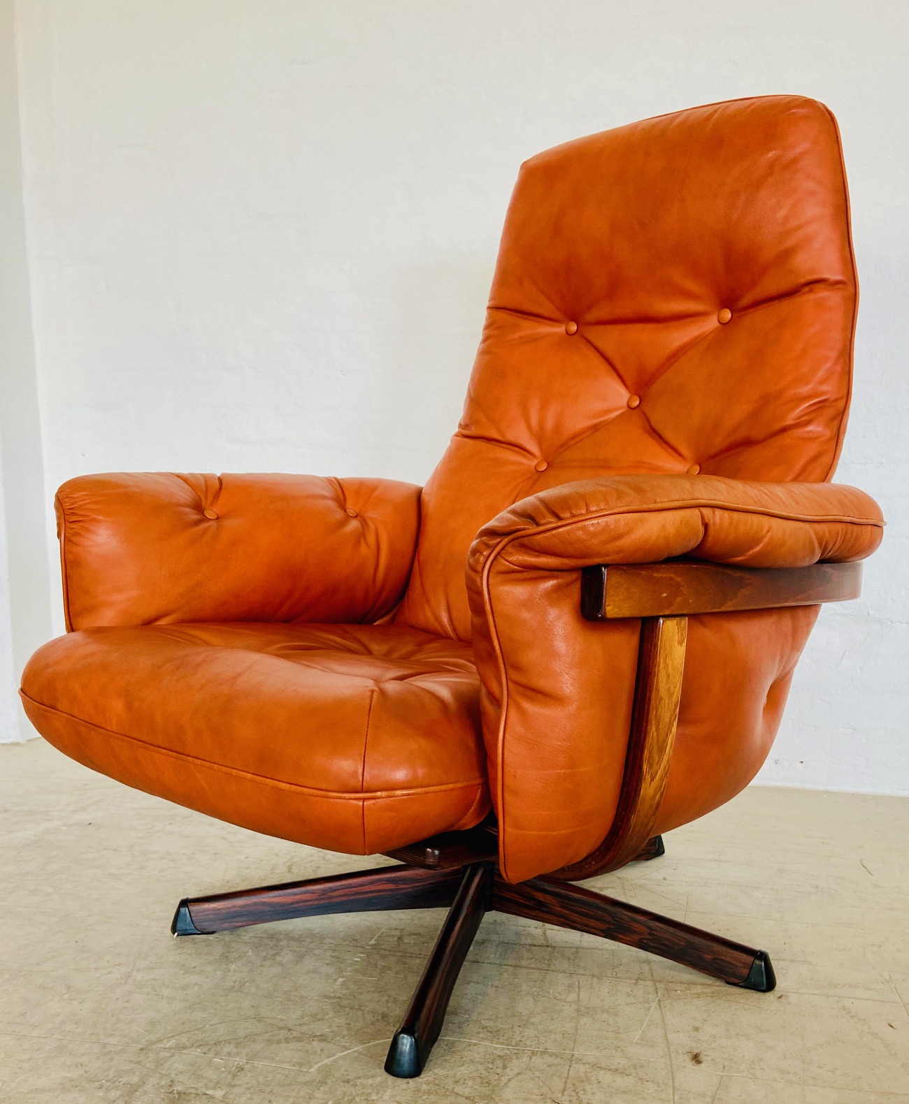 Gote Møbler Vintage Mid Century Reclining Lounge Chair  1970s