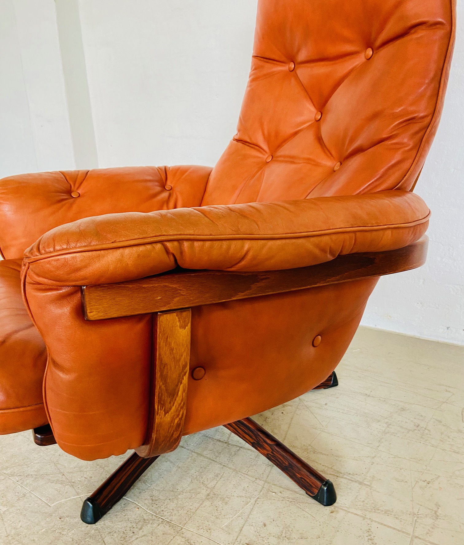 Gote Møbler Vintage Mid Century Reclining Lounge Chair  1970s
