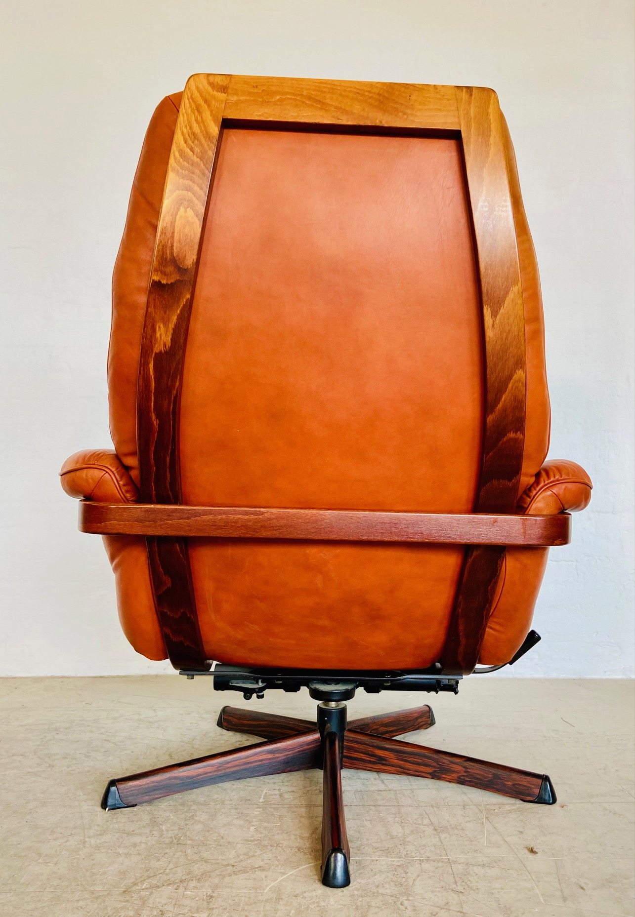 Gote Møbler Vintage Mid Century Reclining Lounge Chair  1970s