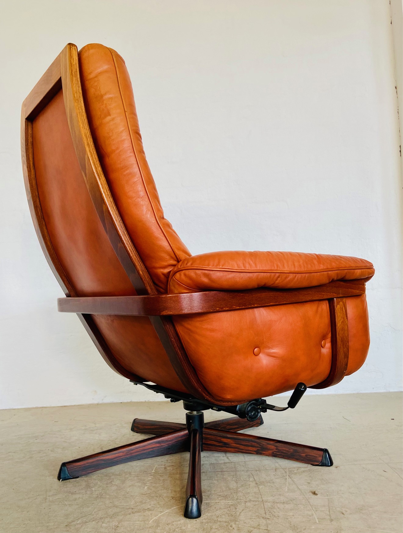 Gote Møbler Vintage Mid Century Reclining Lounge Chair  1970s