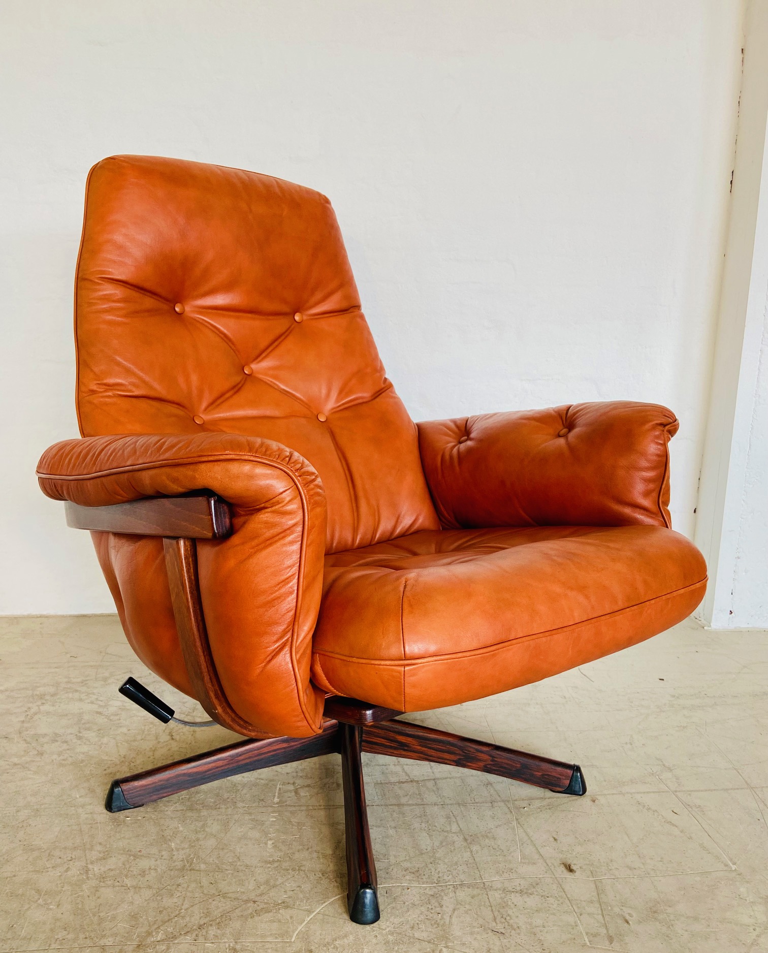 Gote Møbler Vintage Mid Century Reclining Lounge Chair  1970s