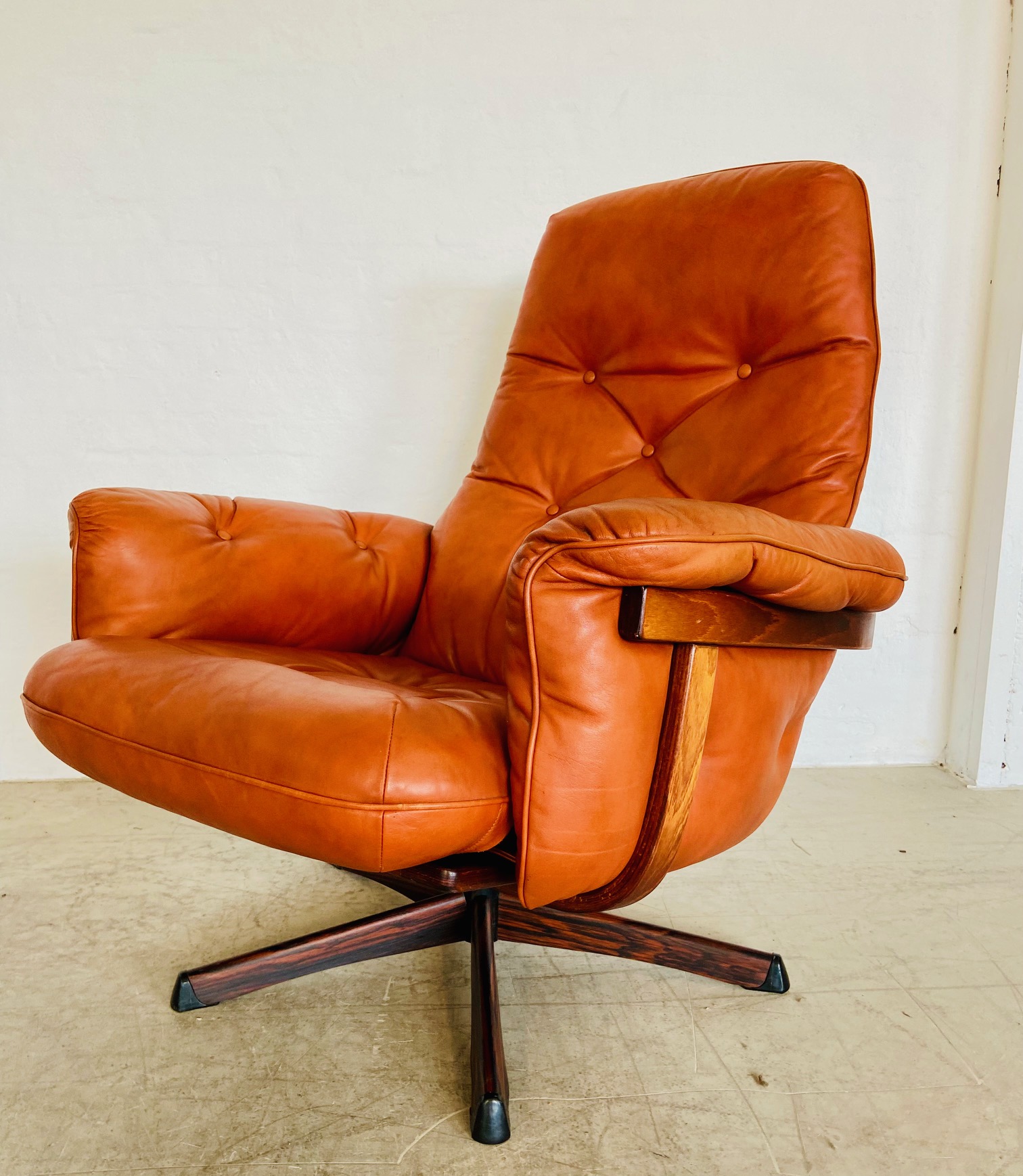 Gote Møbler Vintage Mid Century Reclining Lounge Chair  1970s