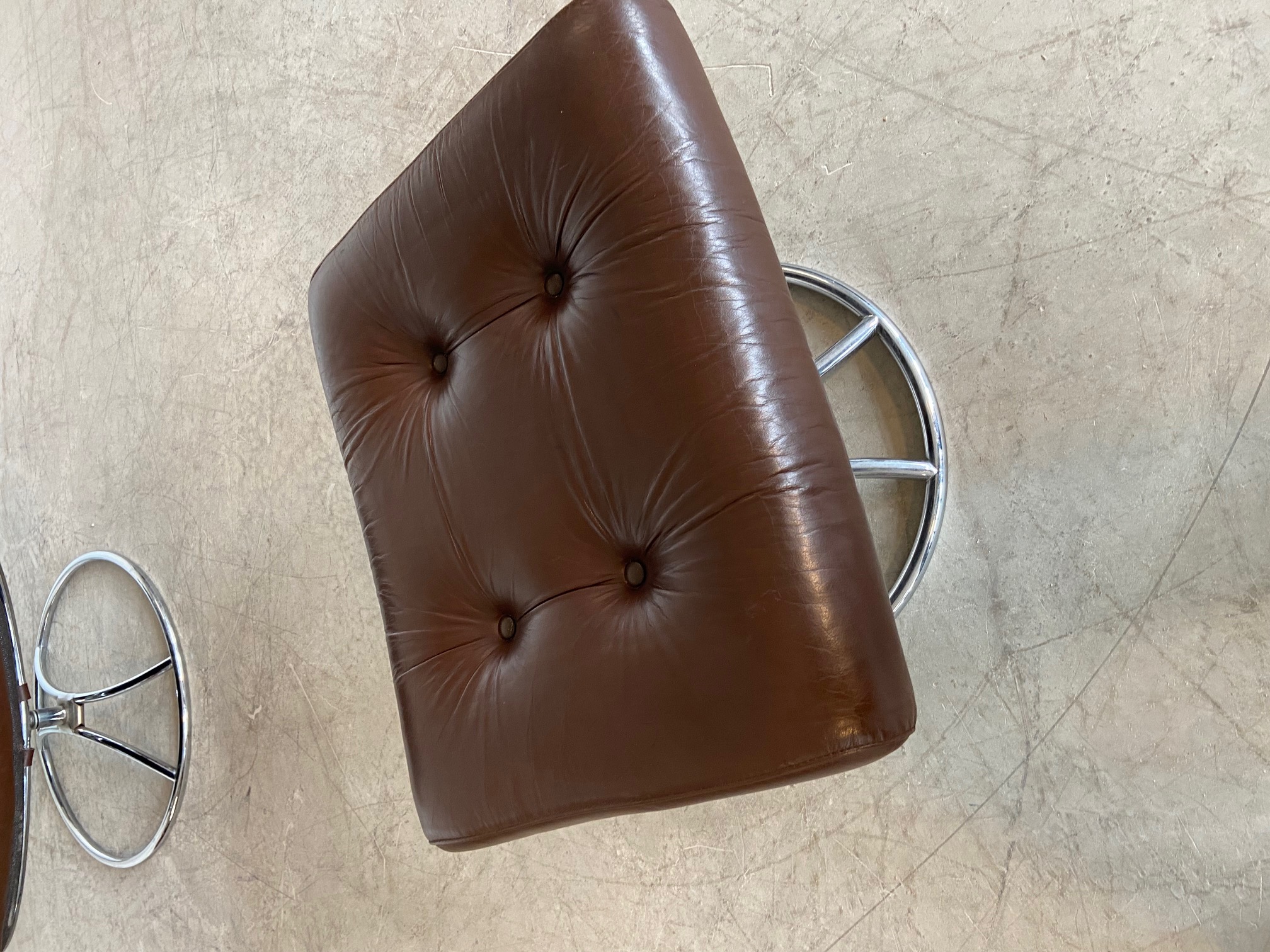 Vintage Brown Leather Ekornes Stressless Reclining Lounge Chair & Stool 1960,s