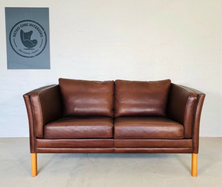 Vintage Danish Mid Century 2 Person Sofa In Dark Cognac Leather 1970's