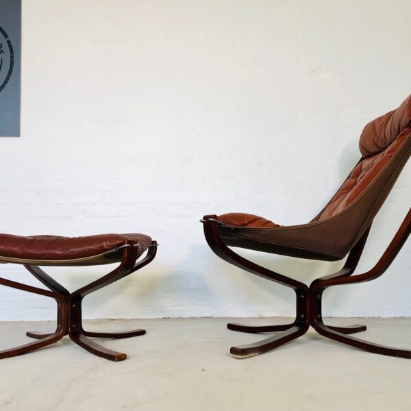 IMG_9792 Vintage Danish Mid Century Siqurd Ressell Footstool In Leather&Rosewood  1960's