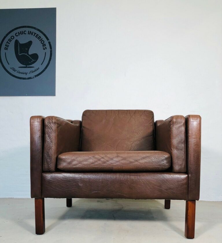 Vintage Danish Mid Century Lounge Chair In Dark Cognac Leather 1960's
