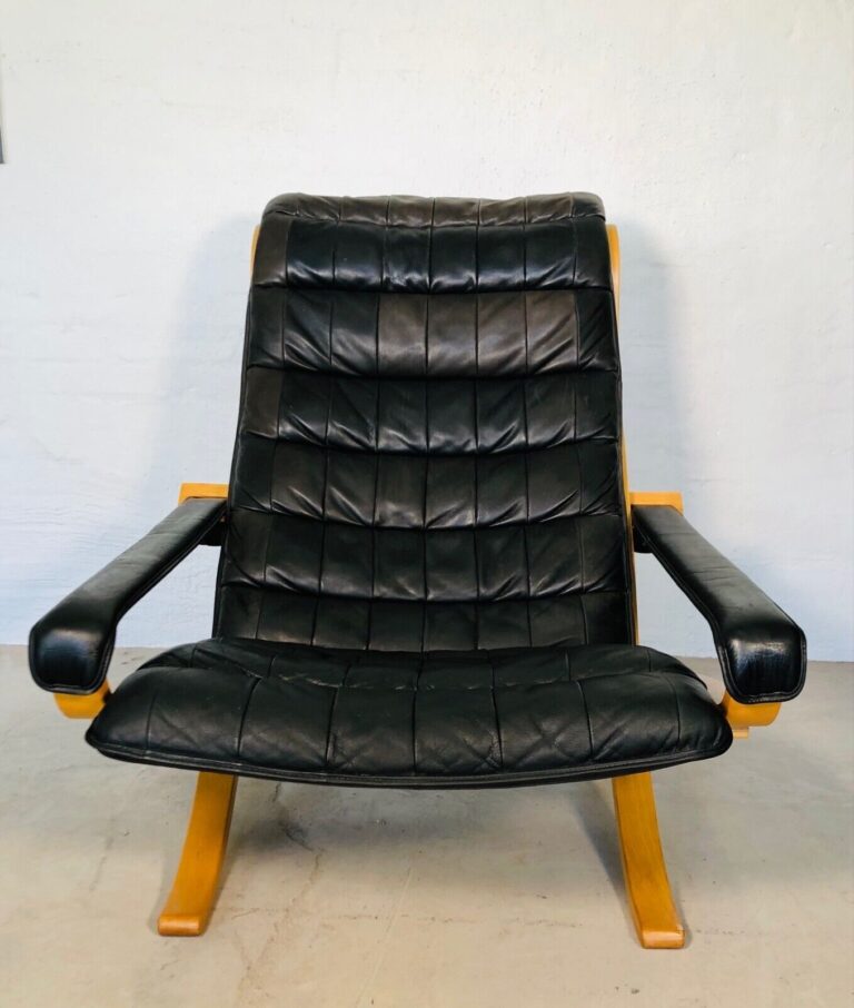 Vintage Norwegian Mid Century Leather Lounge Chair by Ingmar Relling