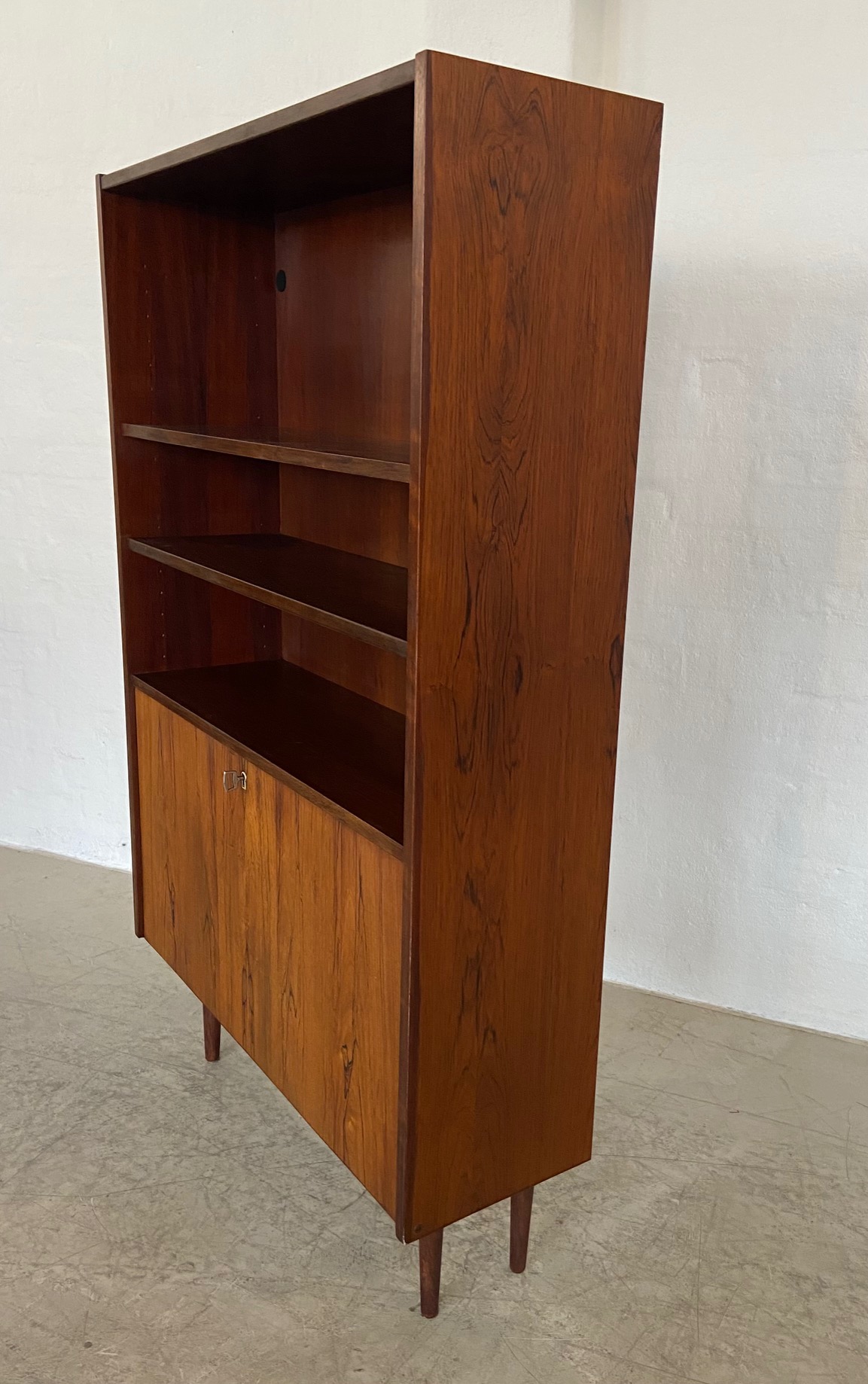 Danish Retro Vintage Bookcase in Rosewood 1965