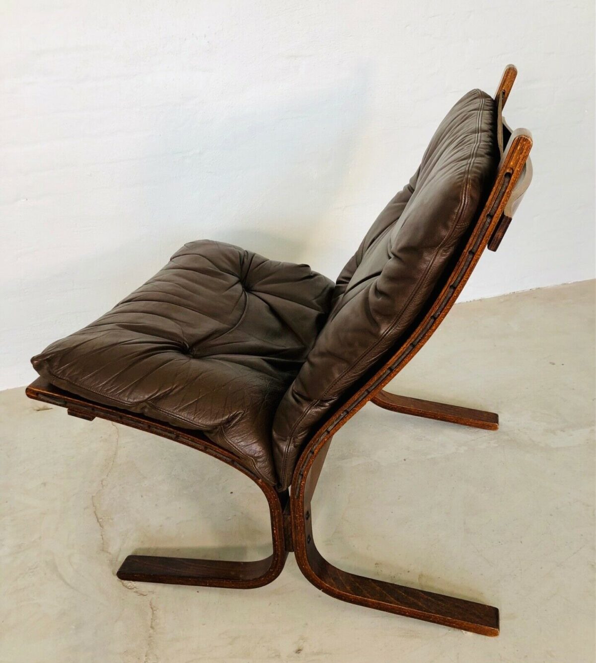 Vintage Norwegian Mid Century Leather Seista Chair By Ingmar Relling