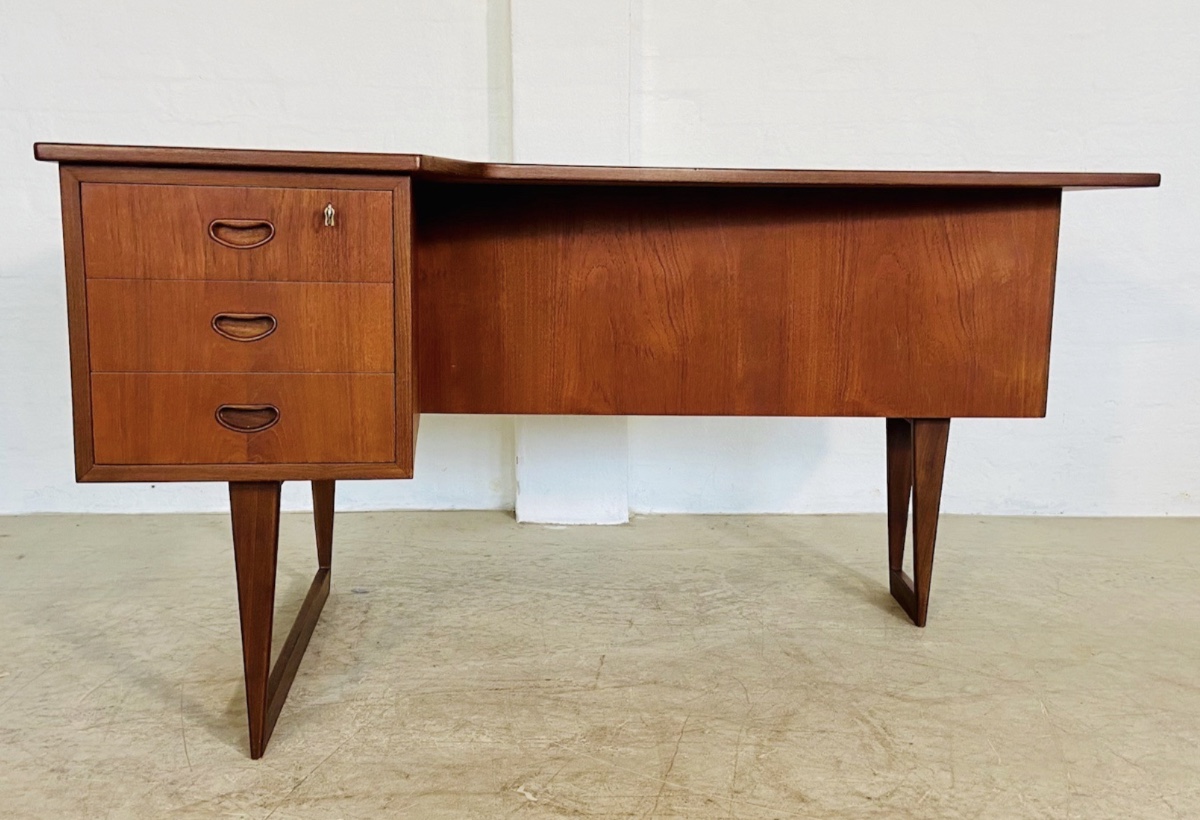 Vintage Retro Danish Mid Century Teak Boomerang Desk 1960,s