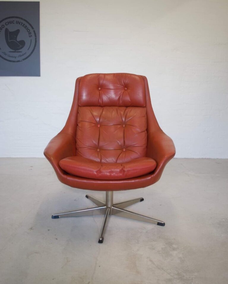 Vintage Danish Mid Century H. W. Klein Chair In Red Leather 1970's
