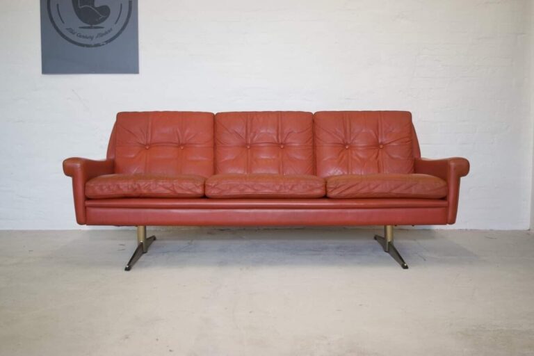 Vintage Danish Mid Century Svend Skipper 3 Person Sofa In Dark Cognac Leather
