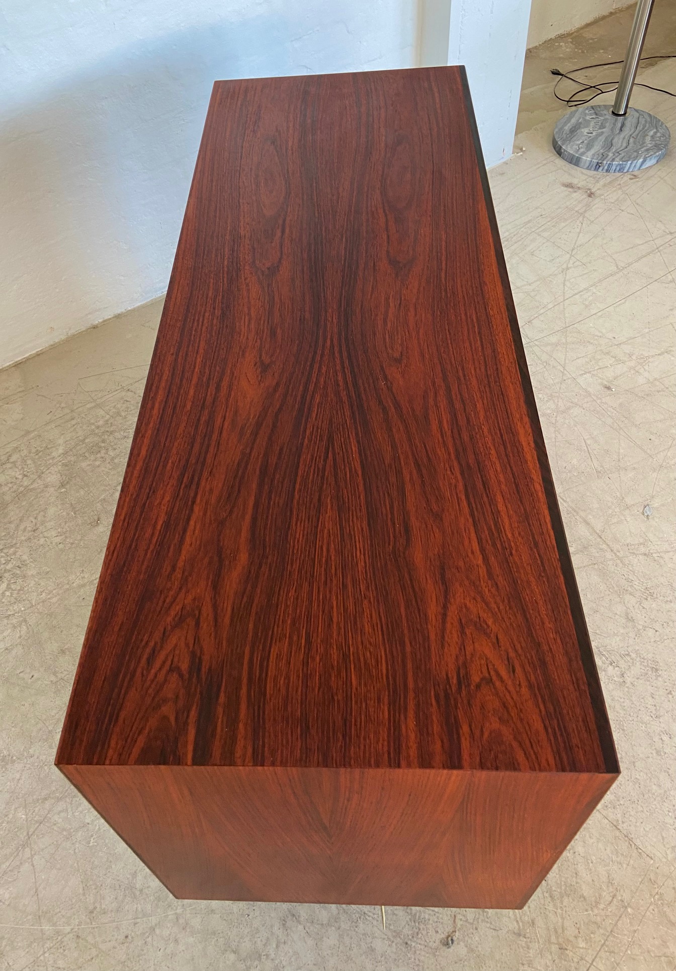VINTAGE RETRO DANISH MID CENTURY ROSEWOOD SIDEBOARD BY BROUERS 1960,s