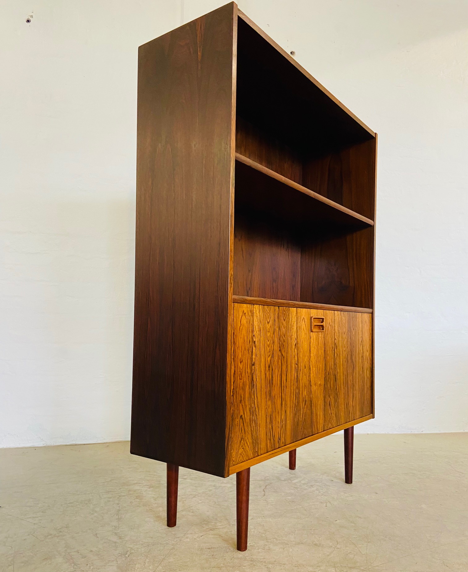 Danish Vintage Retro Rosewood Bookcase – Circa 1965