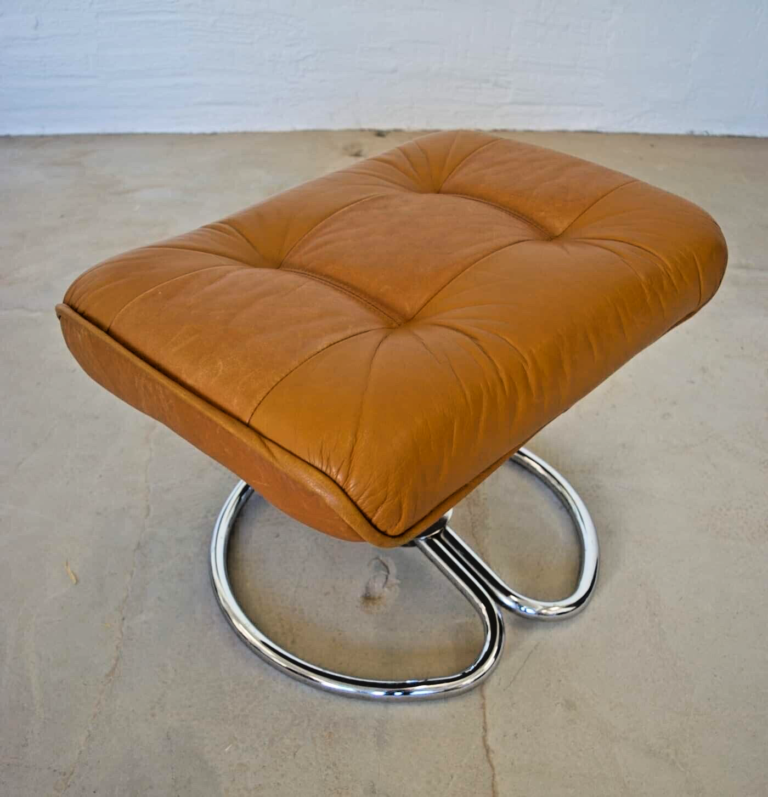 Vintage Retro Danish Footstool - Ottoman In Cognac Leather 1970's
