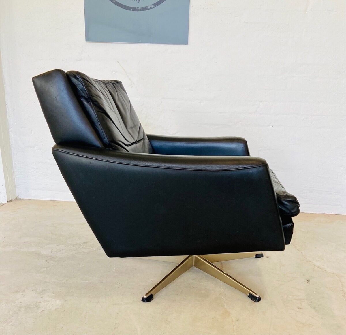 Vintage Danish Mid Century Black Leather Swivel Chair 1970's