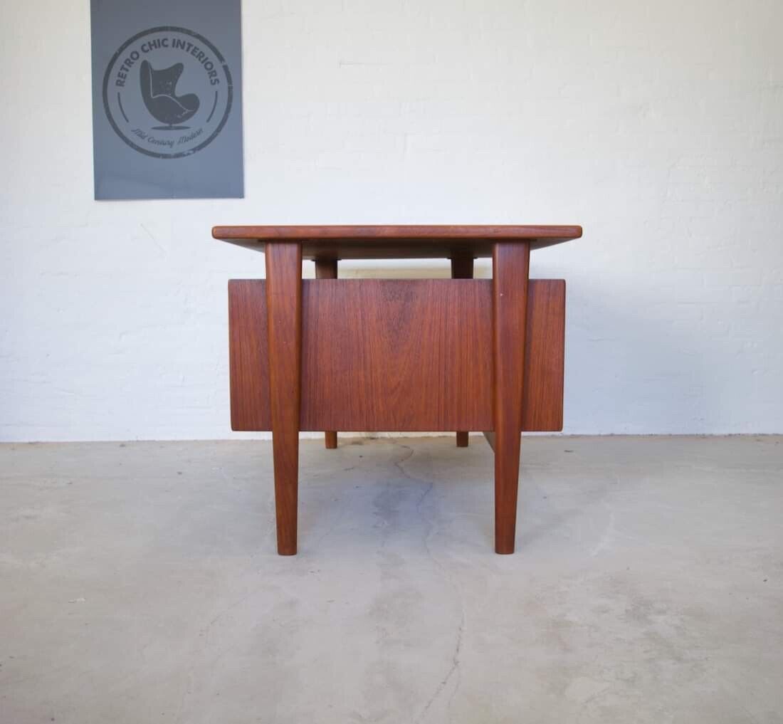 Vintage Retro Danish Mid Century Teak Desk By Kai Kristiansen