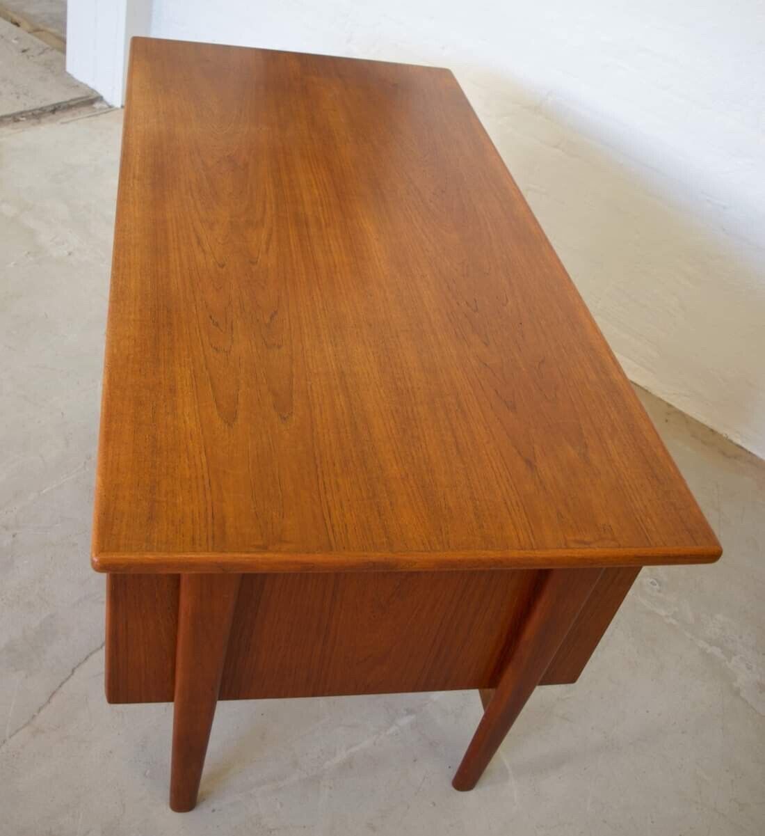 Vintage Retro Danish Mid Century Teak Desk By Kai Kristiansen