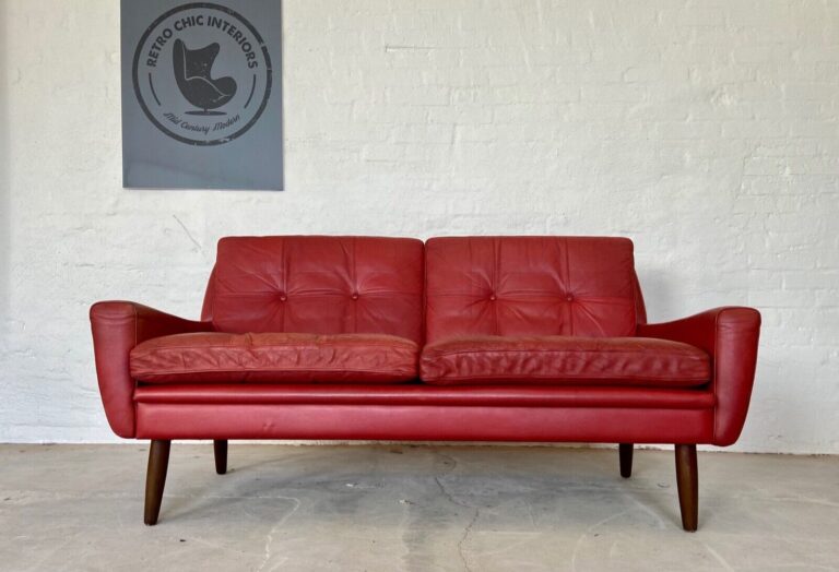 Vintage Danish Mid Century 2 Person Leather & Rosewood Svend Skipper Sofa 1970's
