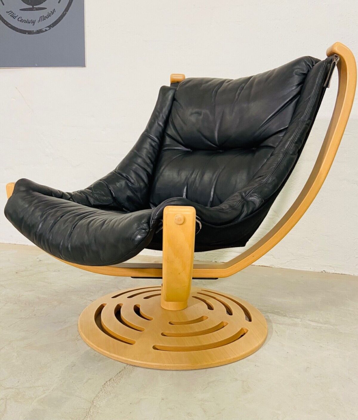 image Vintage Danish Mid Century Svend Skipper Turnable Floating Lounge Chair 1970's