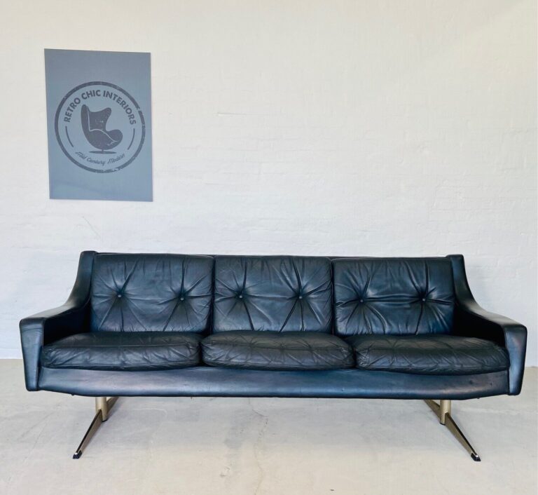 Vintage Danish Mid Century Skipper 3 Person Sofa In Black Leather 1970's
